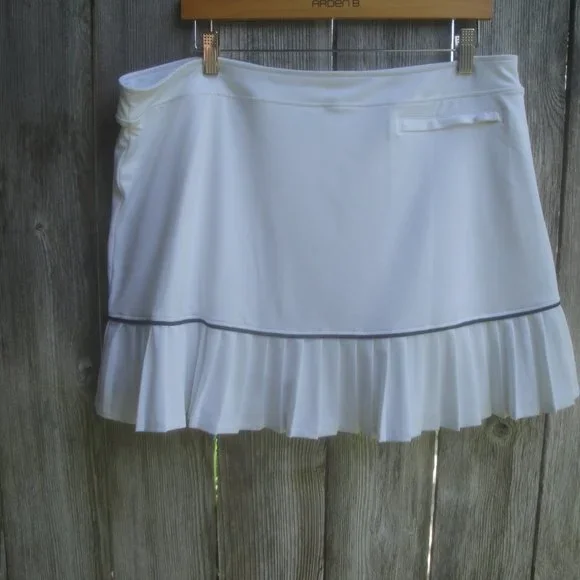 Slazenger Golf Skort White Pickle Ball Skort Tennis Skort NEW with Tags XL - Picture 4 of 4